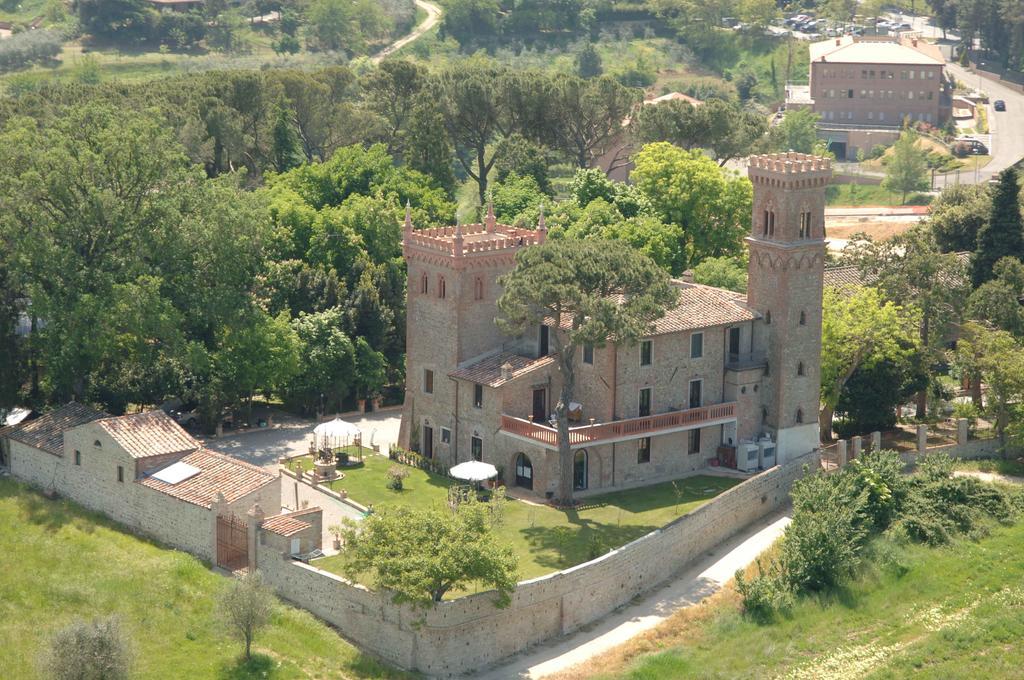 Relais Castelluccio Palusse Guest House Citta della Pieve Bagian luar foto