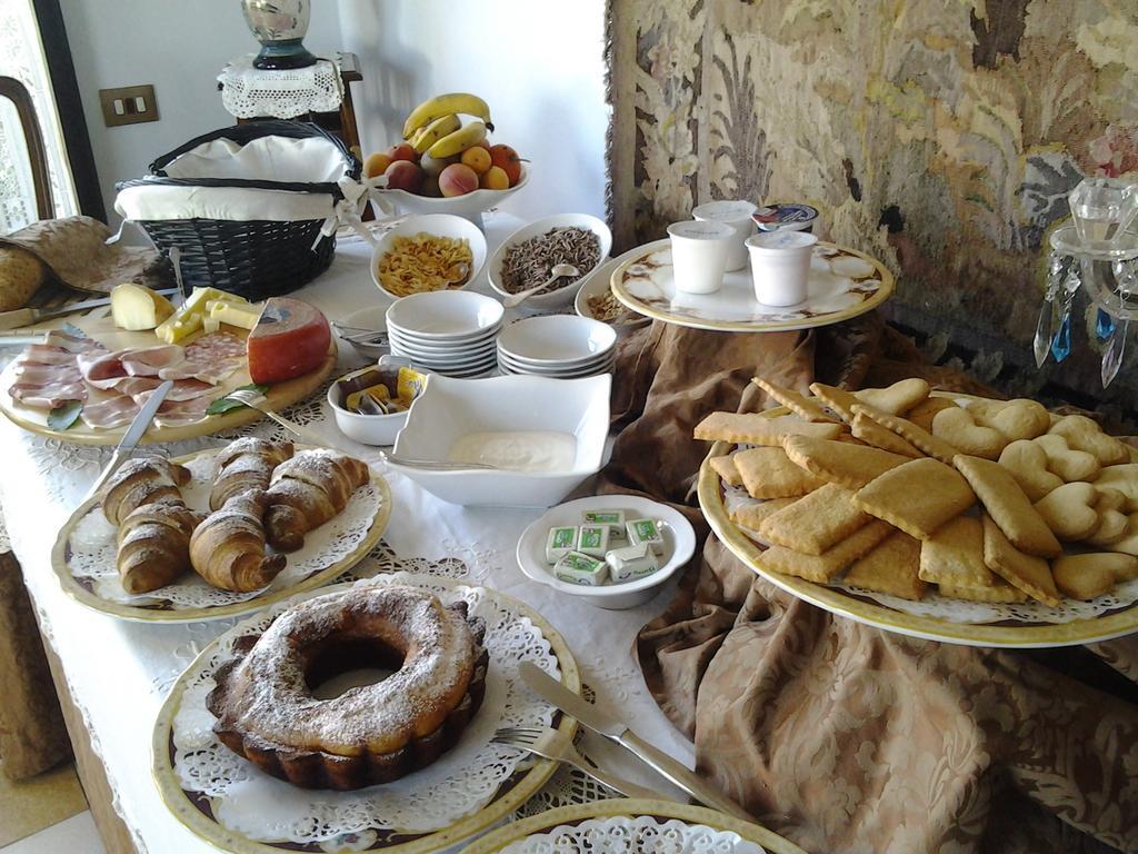 Relais Castelluccio Palusse Guest House Citta della Pieve Bagian luar foto