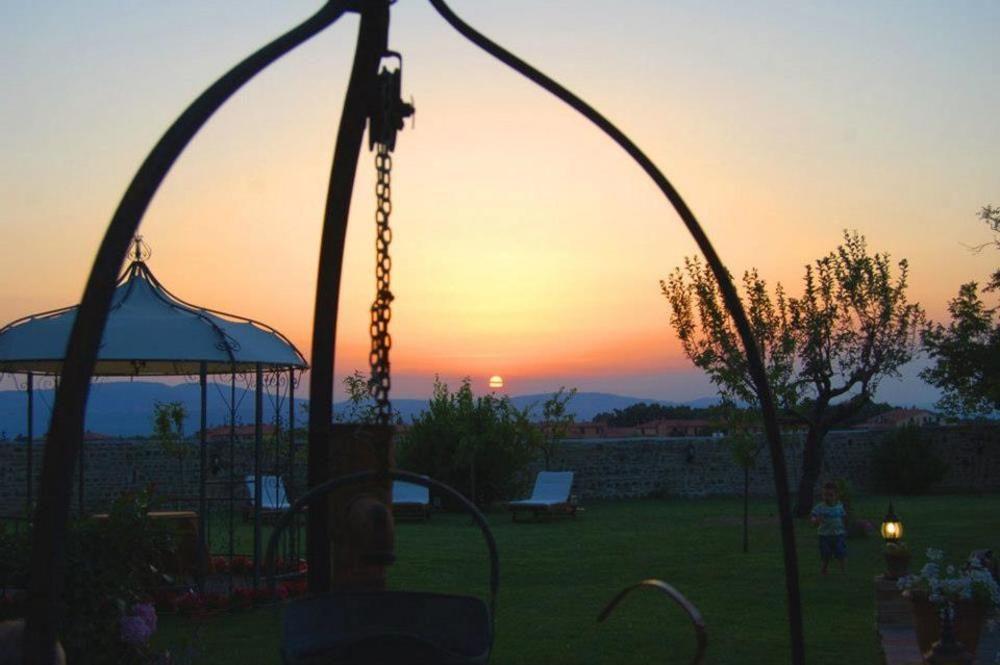 Relais Castelluccio Palusse Guest House Citta della Pieve Bagian luar foto