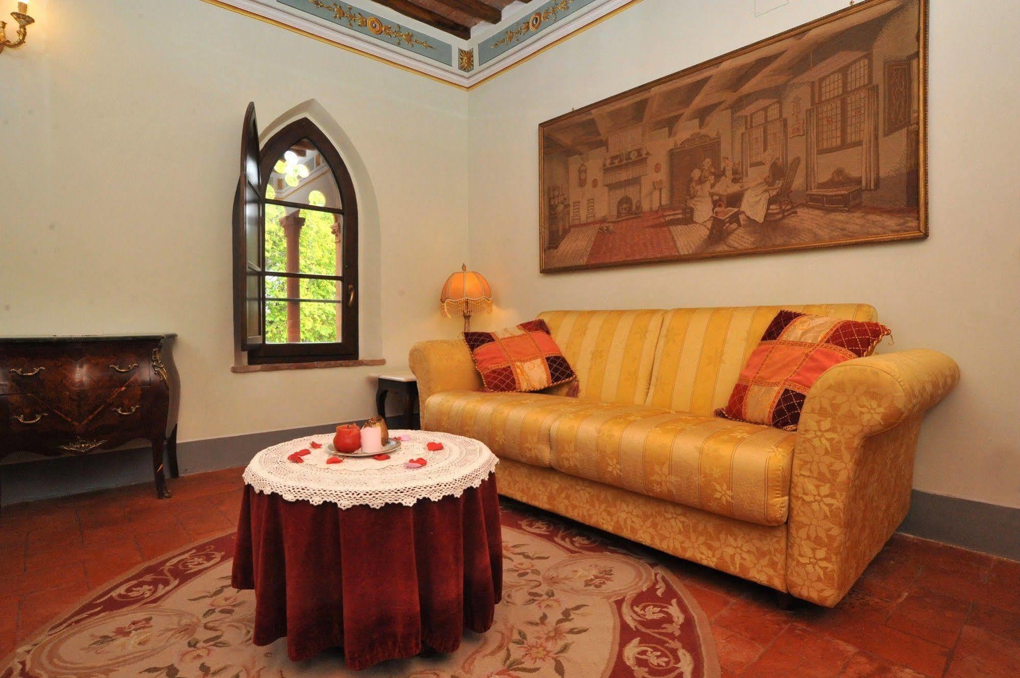 Relais Castelluccio Palusse Guest House Citta della Pieve Bagian luar foto