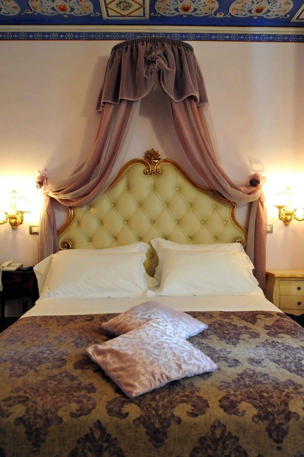 Relais Castelluccio Palusse Guest House Citta della Pieve Bagian luar foto
